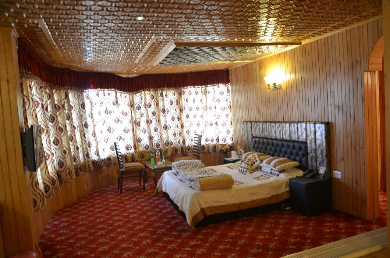 JAMMU AND KASHMIR Hotel Hilltop Gulmarg المظهر الخارجي الصورة