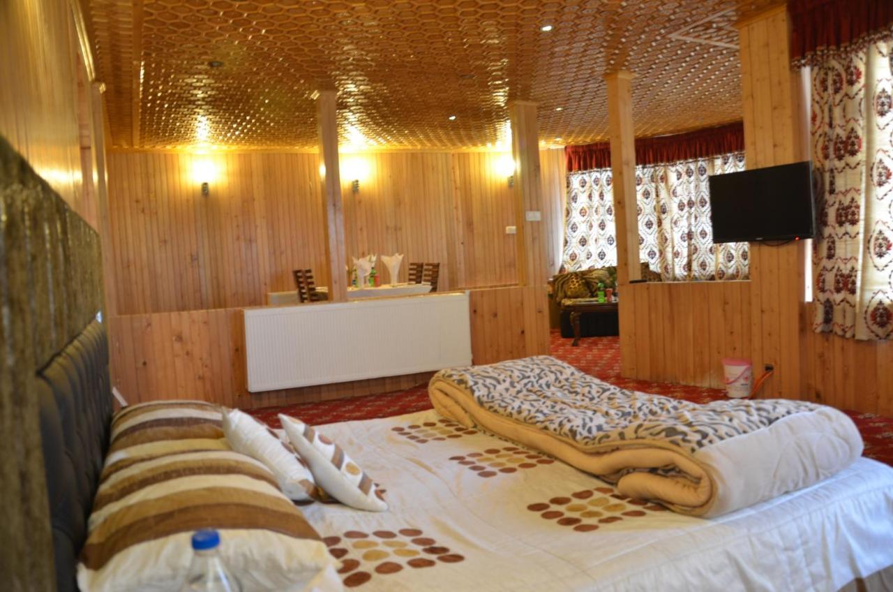 JAMMU AND KASHMIR Hotel Hilltop Gulmarg المظهر الخارجي الصورة